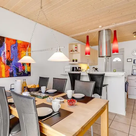 Fraende - 600m From The Sea By Interhome Løkken