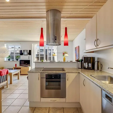 Fraende - 600m From The Sea By Interhome شقة *